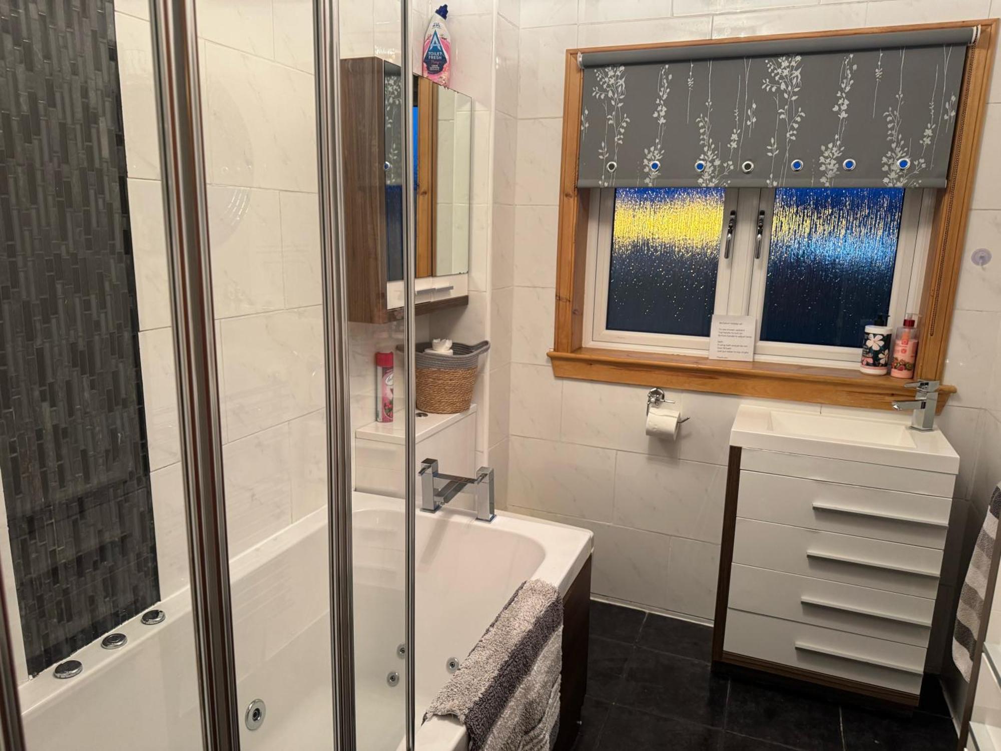 3Bedroom 1Bathroom 1 Shower Room In Quiet Area อินเวอร์เนส ภายนอก รูปภาพ